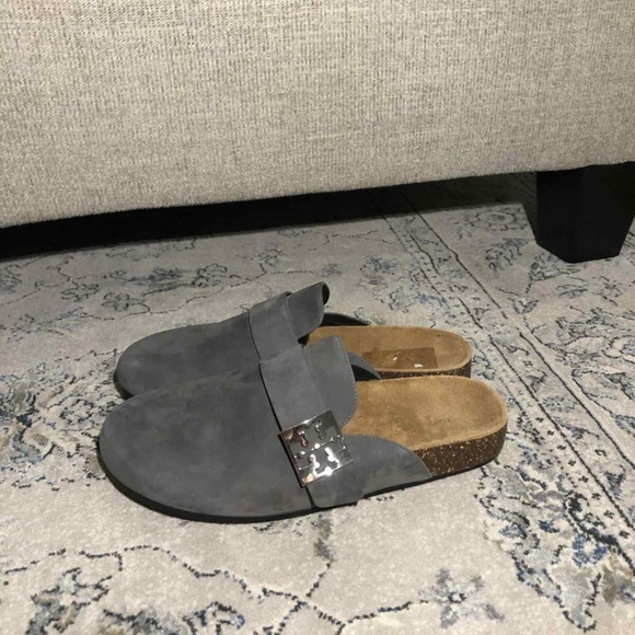 Tory Burch Mellow Hardware Mules Charcoal - Picture 3 of 9